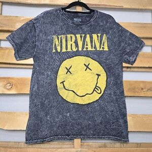 NIRVANA Distressed Tee with Yellow Accents Size:L
